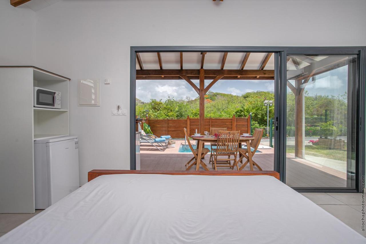 Bungalow Pom 1, Piscine, A 5 Min Des Plages Le Vauclin Exterior photo